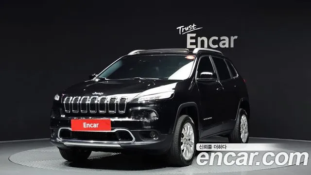 Jeep Cherokee — фото 1