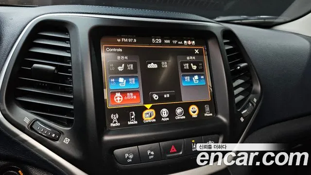 Jeep Cherokee — фото 18