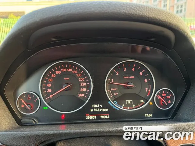 BMW 3-Series — фото 12