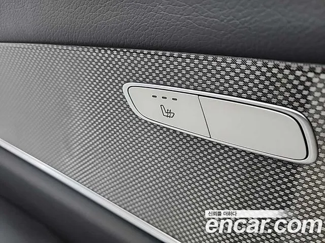Mercedes-Benz E-Class — фото 14