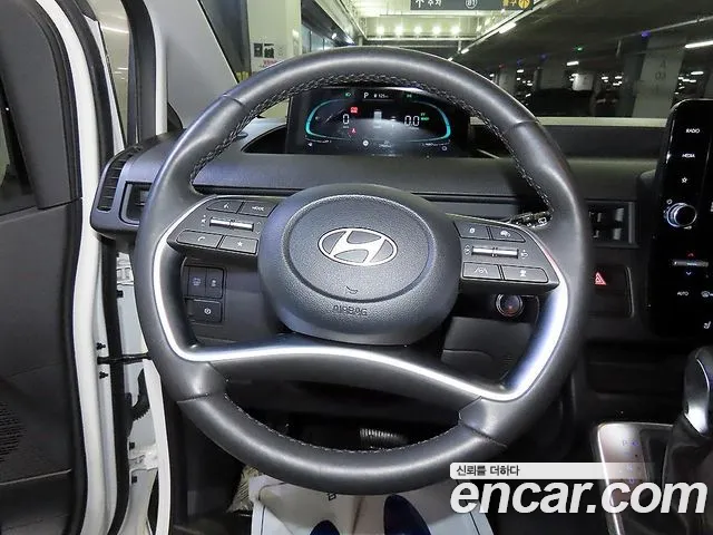 Hyundai Staria — фото 11