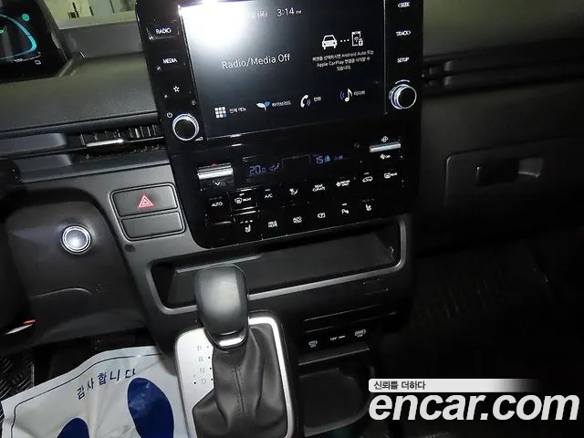 Hyundai Staria — фото 12