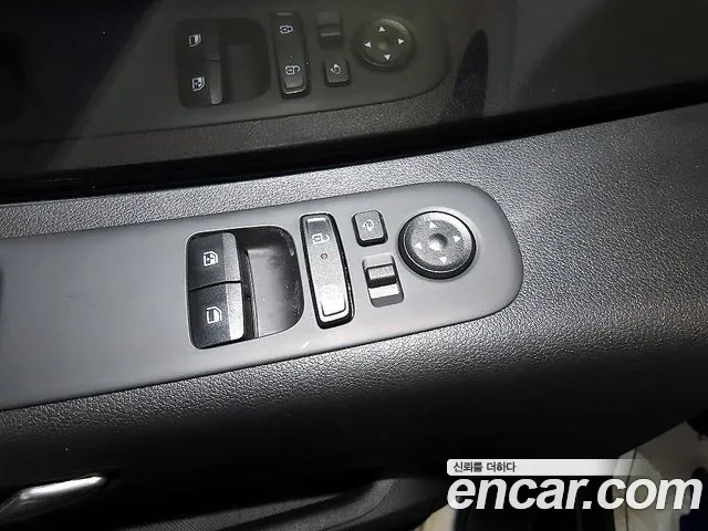 Hyundai Staria — фото 15