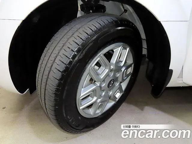Hyundai Staria — фото 17