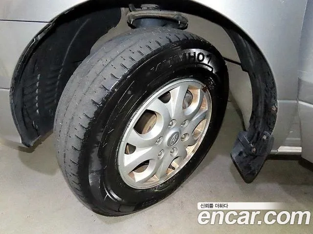 Hyundai Starex — фото 14