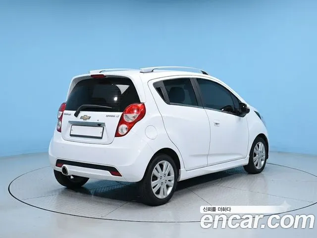 ChevroletGMDaewoo Spark — фото 2