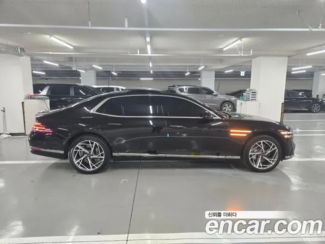 Genesis G90 — фото 10