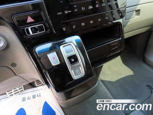 Hyundai Staria — фото 13