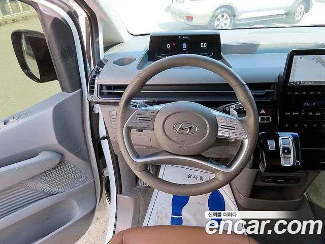 Hyundai Staria — фото 6