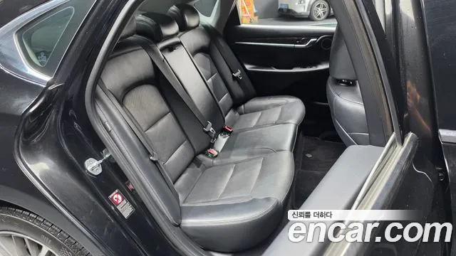 Hyundai Grandeur — фото 11