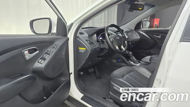 Hyundai Tucson — фото 9