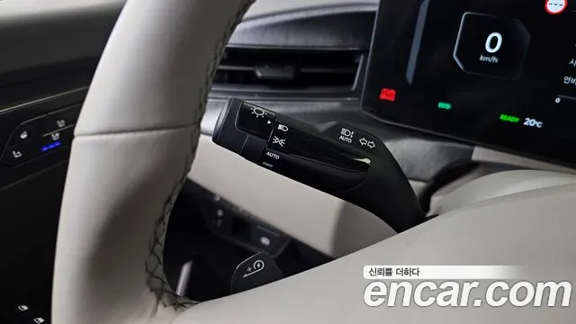 Kia EV9 — фото 34