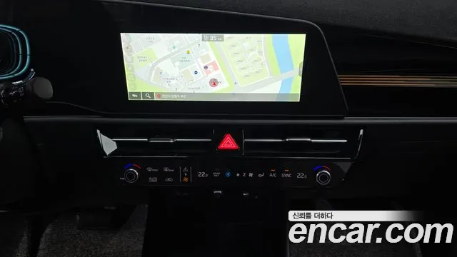 Kia Niro — фото 12