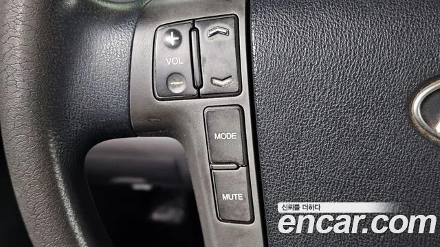 Hyundai Starex — фото 15