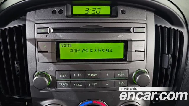 Hyundai Starex — фото 19