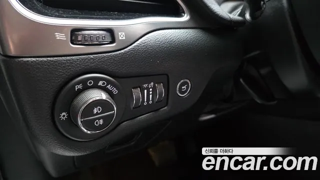 Jeep Cherokee — фото 29