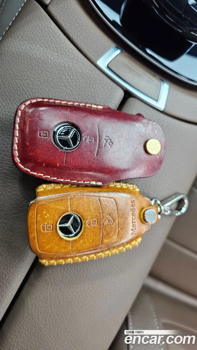 Mercedes-Benz E-Class — фото 29