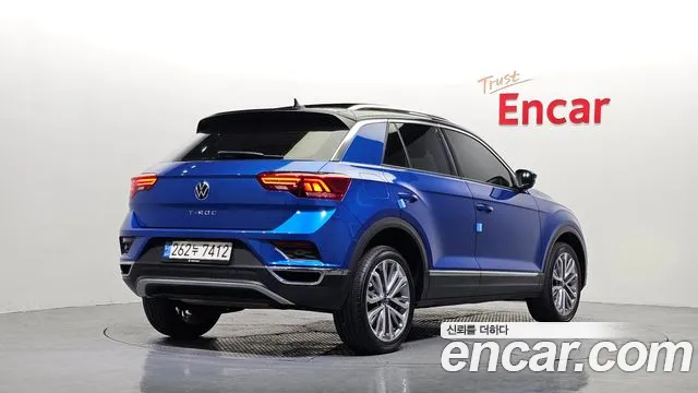 Volkswagen T-Roc — фото 2