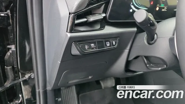 Kia Niro — фото 12