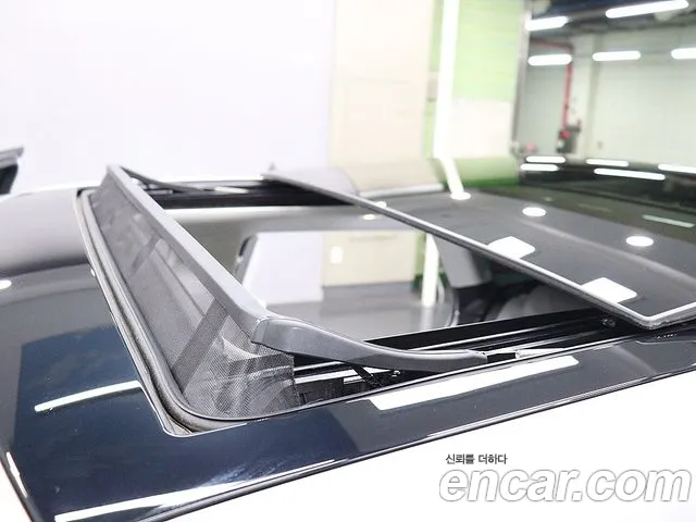 Land Rover Range Rover Evoque — фото 12
