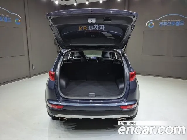 Kia Sportage — фото 20