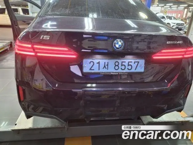 BMW i5 — фото 2