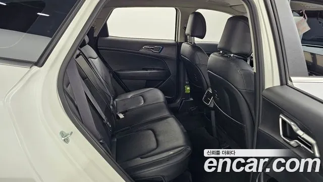 Kia Sportage — фото 26