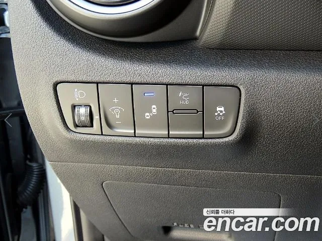Hyundai Kona — фото 13