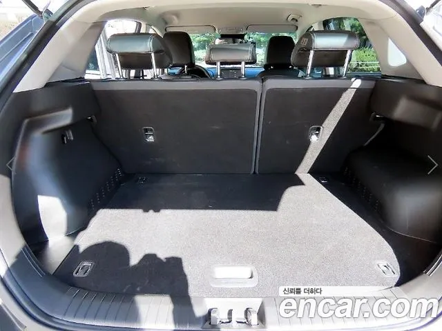 Hyundai Kona — фото 18
