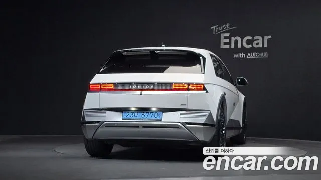 Hyundai Ioniq 5 — фото 3