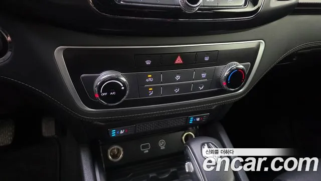 KG_Mobility_Ssangyong Rexton — фото 17