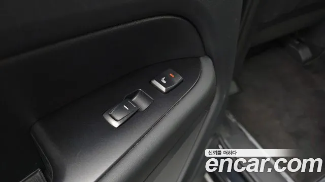 KG_Mobility_Ssangyong Rexton — фото 18
