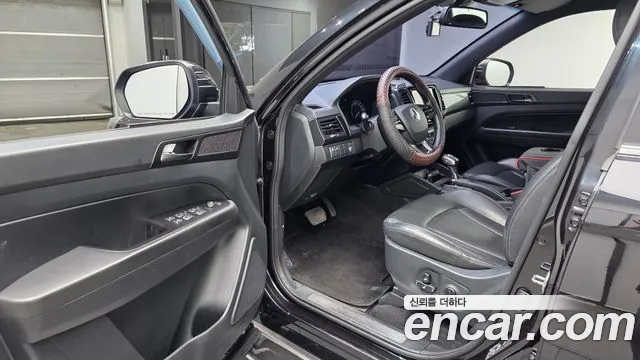 KG_Mobility_Ssangyong Rexton — фото 10