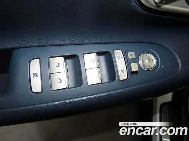 Hyundai Nexo — фото 12