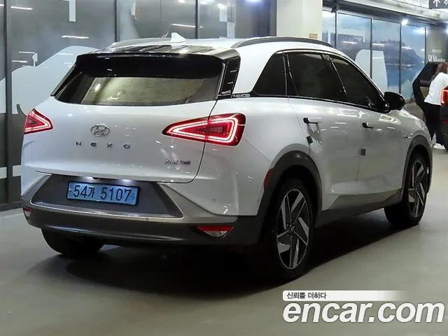 Hyundai Nexo — фото 4