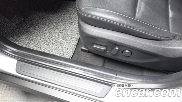 Kia Niro — фото 30