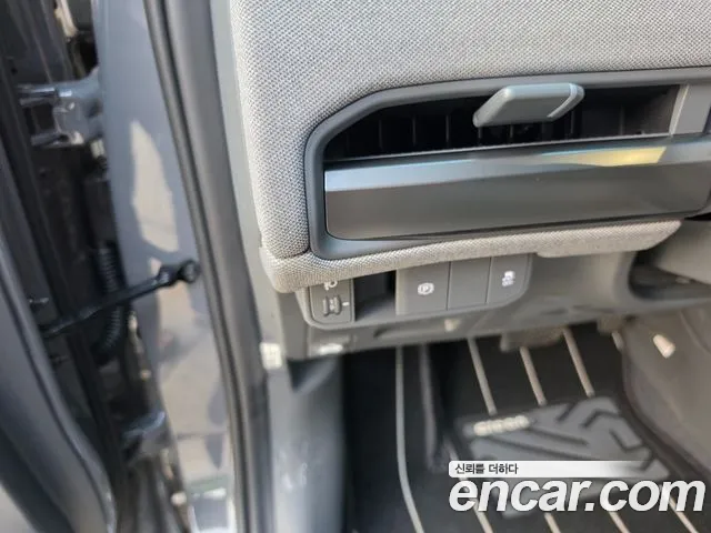 Kia EV3 — фото 12