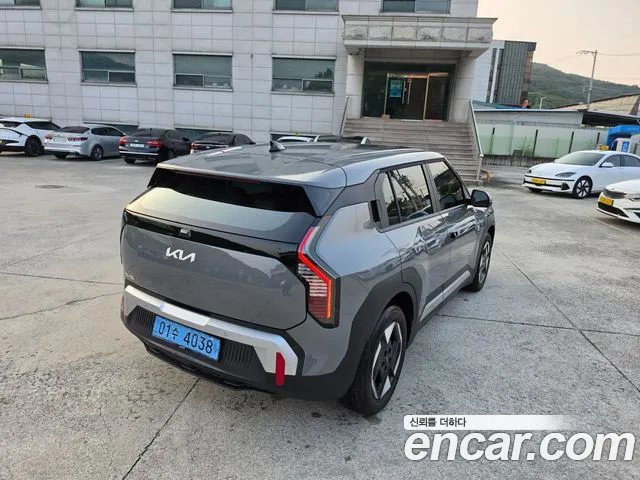 Kia EV3 — фото 2