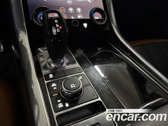 Land Rover Range Rover Sport — фото 12