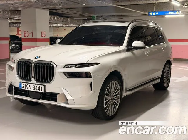 BMW X7 — фото 2