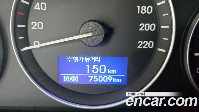 Hyundai Starex — фото 7