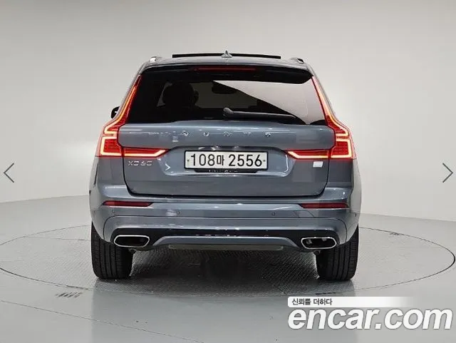 Volvo XC60 — фото 3