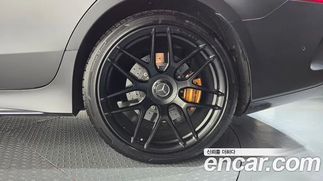 Mercedes-Benz AMG GT — фото 21