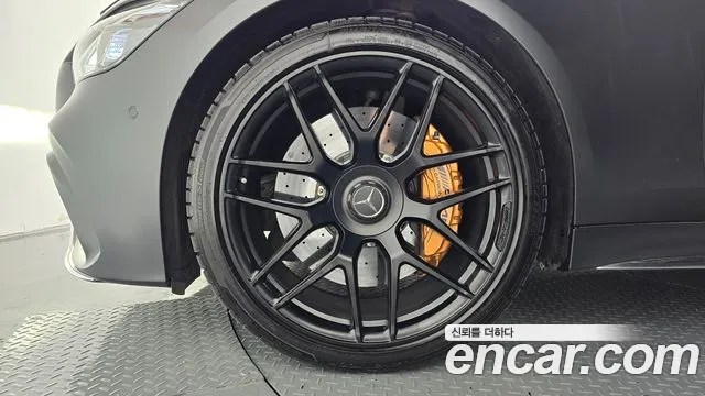 Mercedes-Benz AMG GT — фото 5