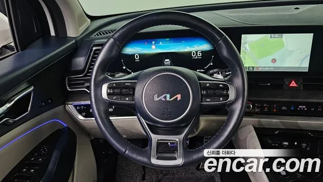 Kia Sportage — фото 14
