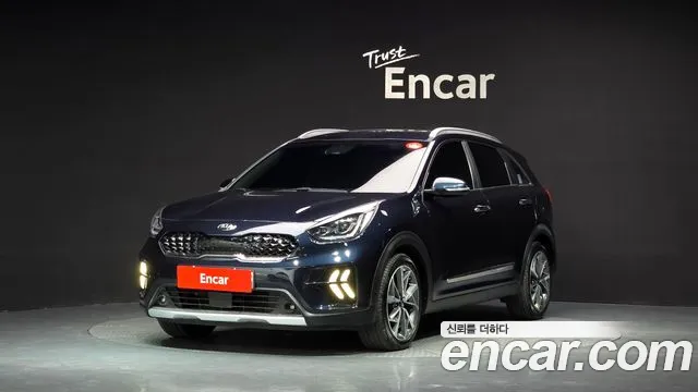 Kia Niro — фото 1