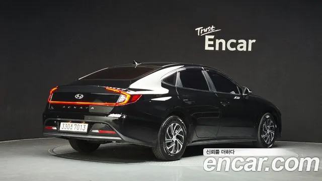 Hyundai Sonata — фото 2