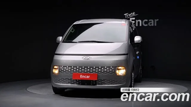 Hyundai Staria — фото 3