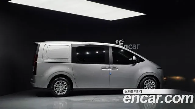 Hyundai Staria — фото 4