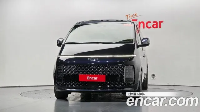 Hyundai Staria — фото 3